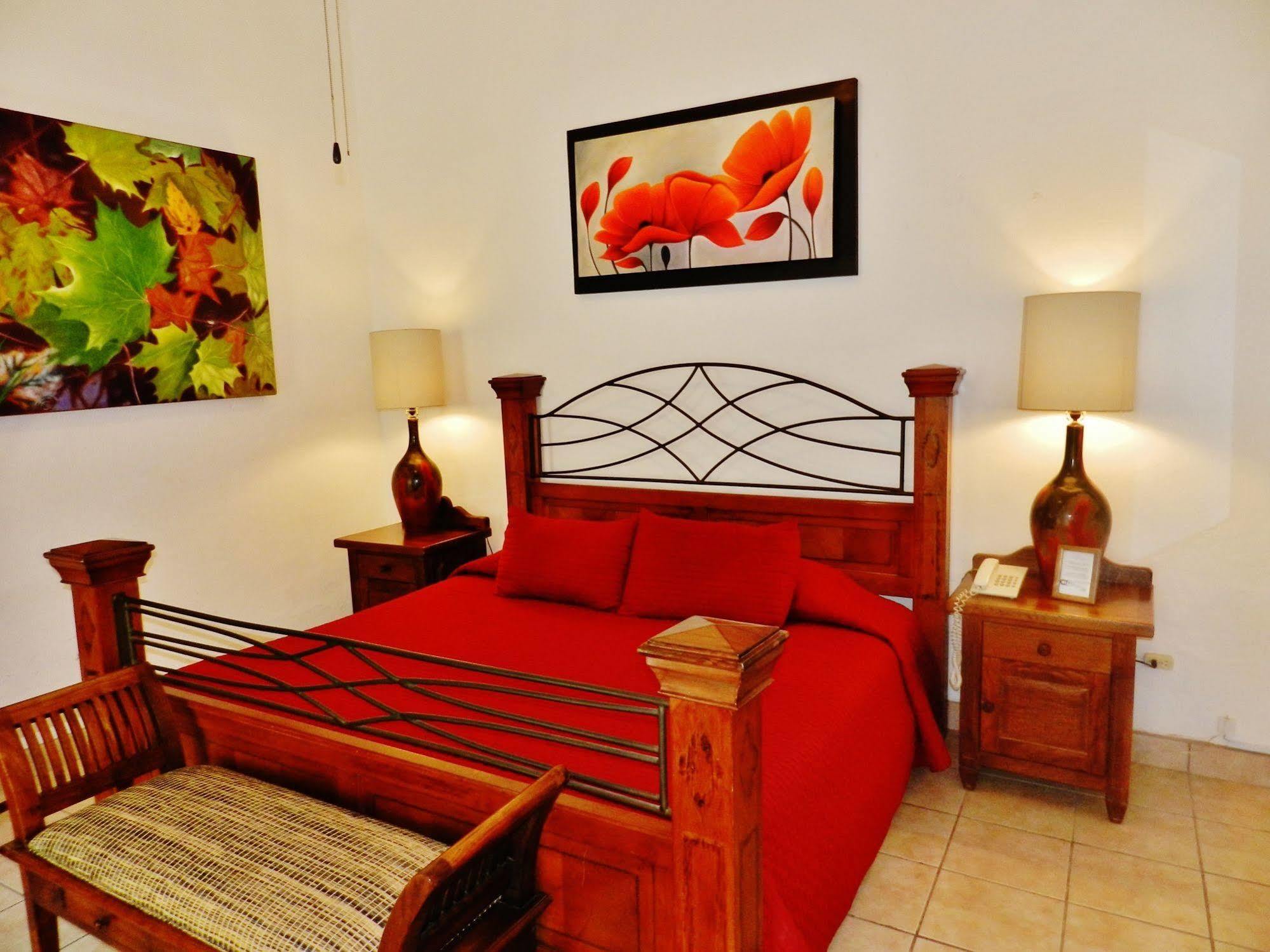 Hotel Rosa Morada Tlaquepaque Exterior foto